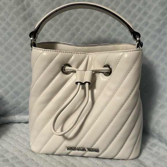 Michael kors bag - Picture 1 of 5